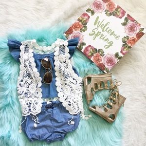 Off the shoulder baby top